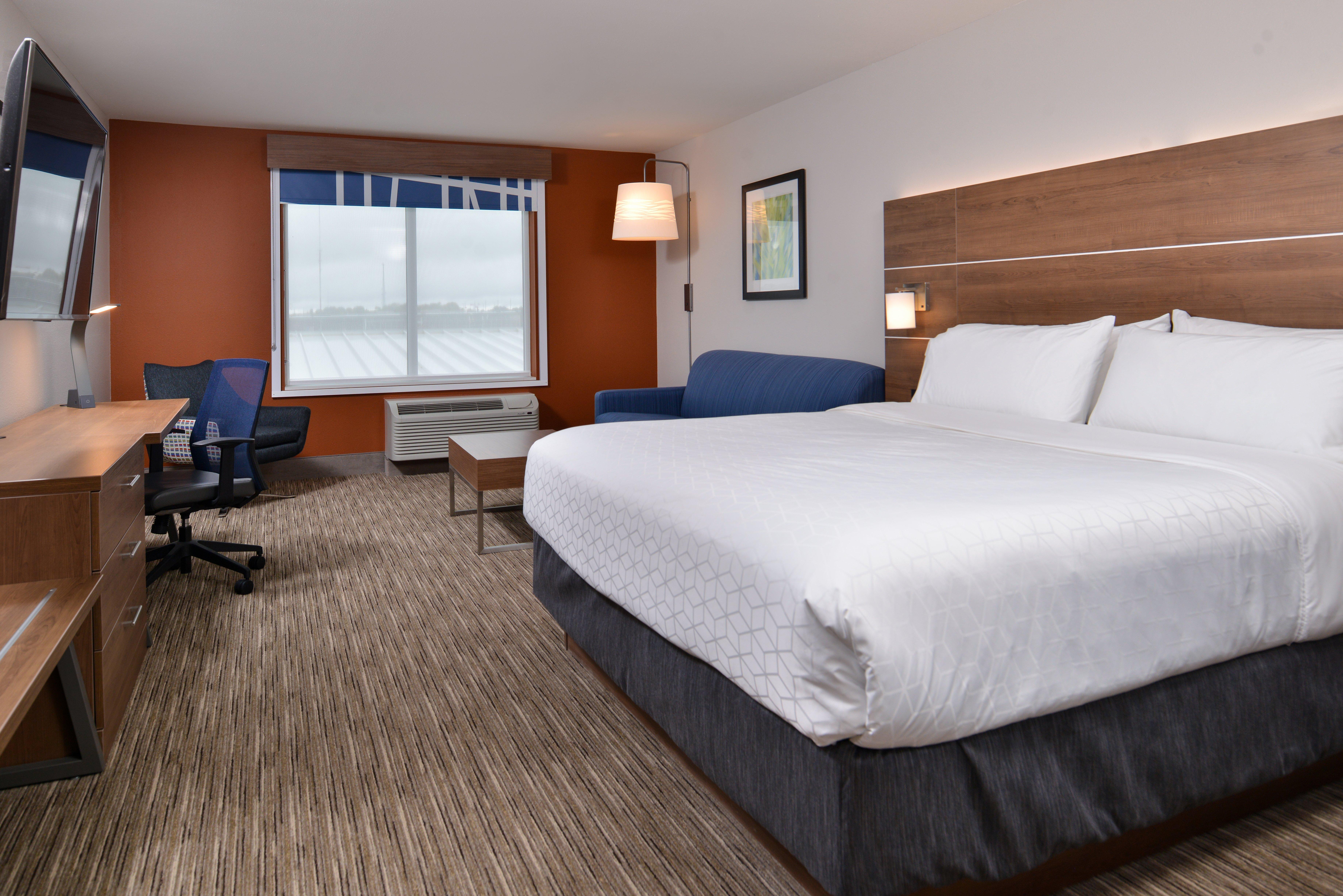 Holiday Inn Express & Suites - Marshalltown By Ihg Εξωτερικό φωτογραφία